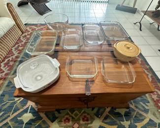 Various Pyrex 