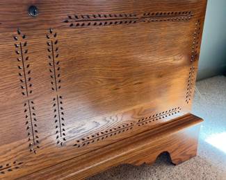 Details on Lane Cedar Chest