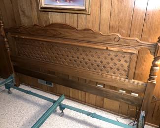 Beautiful vintage headboard-king sized.
