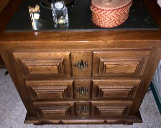 Vintage MCM Link-Taylor Brand Espanol Style Side Table