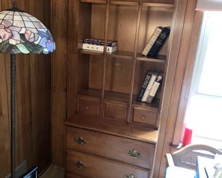 Vtg Young-Hinkle Bookshelf in Maple