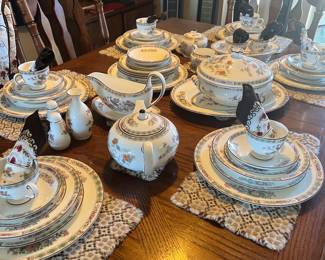 Wedgwood Kutani Crane Bone China Set