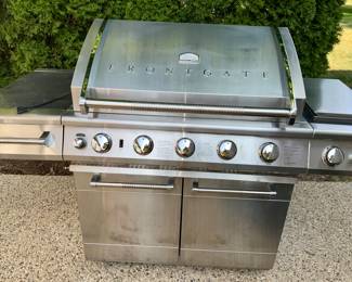 Gas Grill, Frontgate, infrared grill. 