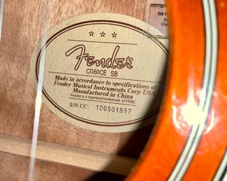 Guitar, Fender. Fender CD60CE SB