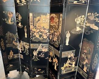 Beautiful Asian screen.