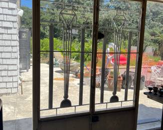 Beautiful art deco doors!