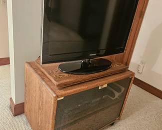 Flat screen TV