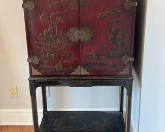 Vintage Chinoiserie Cabinet