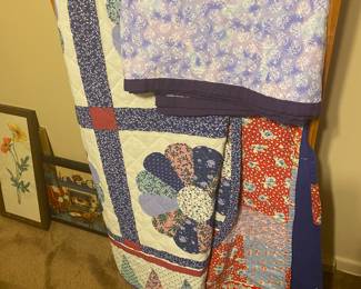 Quilts/ Quilt Rack