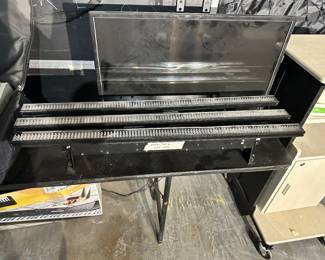 Floor LED Lights these light are missing the blue color As Is