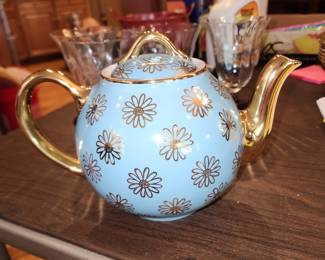 Halls Tea pot