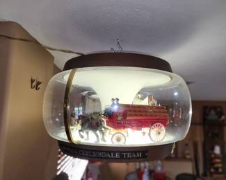 There are 2 of these. One turns and the other doesn't turn.