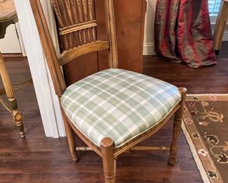 1 of a set of 6 chairs