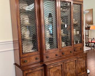 Breakfront display cabinet