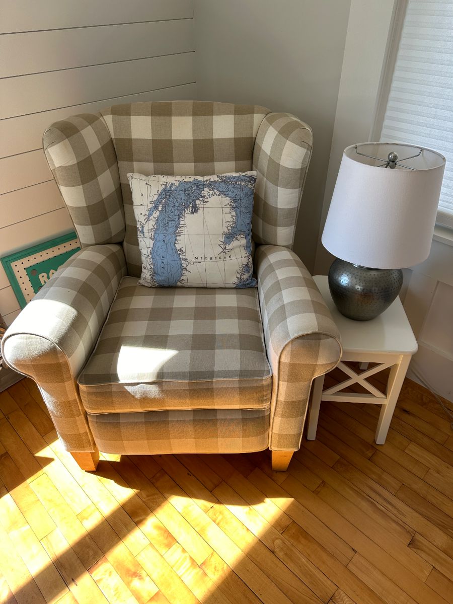 Norwalk Furniture chair; Pier 1 Imports lamp; IKEA side table.