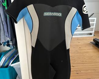 Sea Doo Women’s 11/12 wet suit