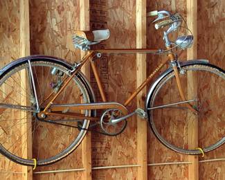 Schwinn Traveler Bicycle, Model HE 2-5298