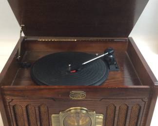 THOMAS MUSEUM RECORD PLAYER