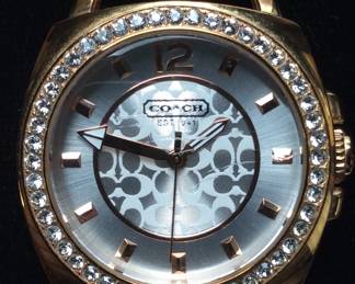 VINTAGE COACH BREAST CANCER WATCH