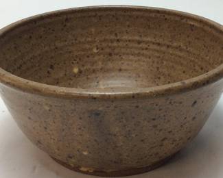 POTTERY BOWL BROWN SPECKLED 10"
