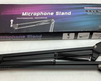 MICROPHONE STAND