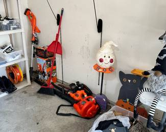Halloween, Weed Eater, Blower