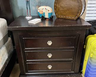 Nightstand, Lamp, Decor