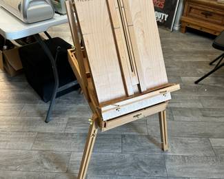 Paint Easel