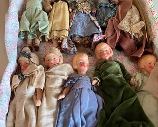 vintage set of dolls, belonged to clients mother so well over 100 years.