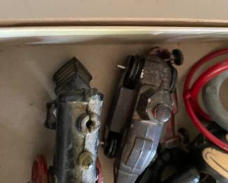 vintage cast iron train pieces