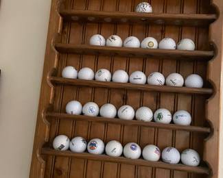 golf ball rack & balls