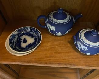 collectible glassware