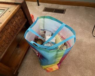 this is jewelry that has not been set up yet ...we have much jewelry