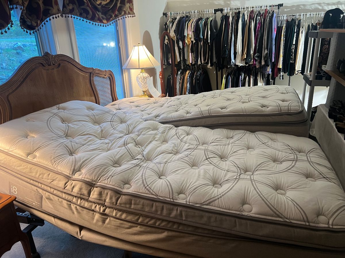 Teapots & Treasures Sale in Hot Springs Village, AR starts on 10/4/2024