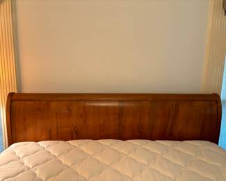 Ethan Allen sleigh bed