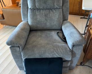 Lazyboy Lift Chair