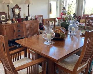 Nichols & Stone Dining Room Furniture