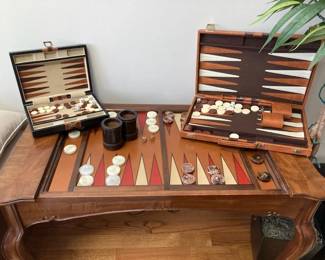 Backgammon Game Table plus games