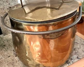 Large Copper Pot w/Bail