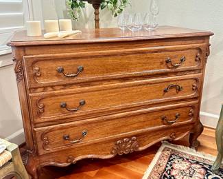 Heavy Quality Dresser / Chest