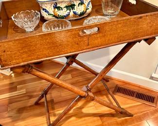 Tray top Server /Stand