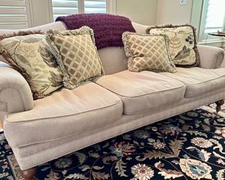 Nice Sofa by Sherrill Furniture Co
Carpet app 9x11…Quality Wool