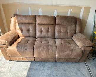 AND MATCHING RECLINING SOFA.