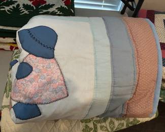 PATCH WORK AND DECORATIVE QUILTS 