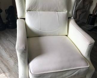 LEATHER RECLINER