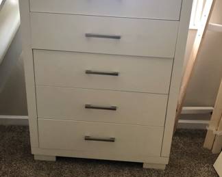 PART OF BEDROOM SETS CHEST OF DRAWERS