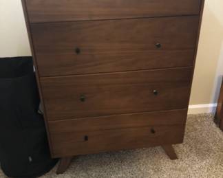 PART OF QUEEN BEDROOM SET