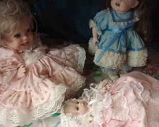 DOLLS