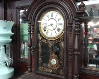 MANTLE CLOCK