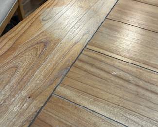 $850 FOR IMMEDIATE PURCHASE! 
LIBERTY FURNITURE HARBOR VIEW TRESTLE DINING TABLE WITH 6 CHAIRS & 2 LEAFS.
** PLEASE MESSAGE or CALL FOR ADDITIONAL PHOTOS, CONDITION & PAYMENT OPTIONS 817-851-4177